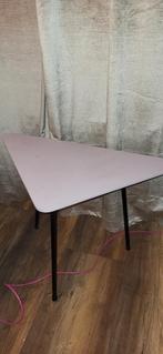 Retro Bijzettafel driehoek - Houten Blad & Metalen Onderstel, Huis en Inrichting, Tafels | Bijzettafels, Ophalen
