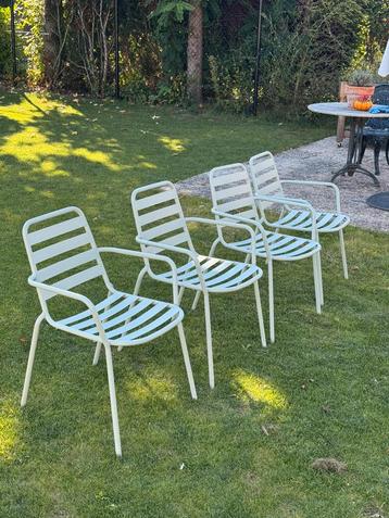 4 x stalen tuinstoel “Napels” van de kwantum incl kussens beschikbaar voor biedingen