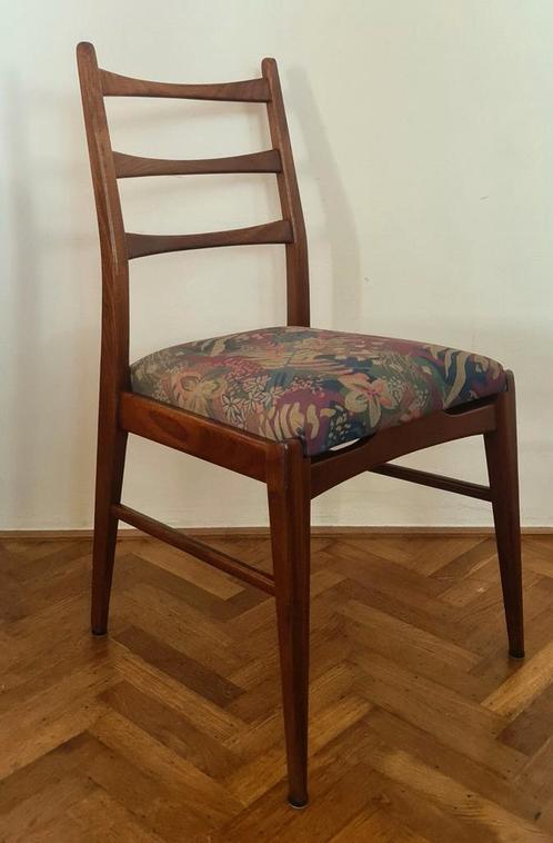 Vier vintage, design eetkamerstoelen. Jaren 60. Teak, Huis en Inrichting, Stoelen, Vier, Stof, Ophalen