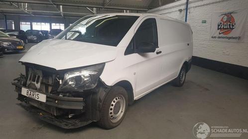 Mercedes-Benz Vito VITO 116 CDI (bj 2018), Auto diversen, Schadeauto's, Mercedes-Benz, Handgeschakeld, Diesel, Overige carrosserieën