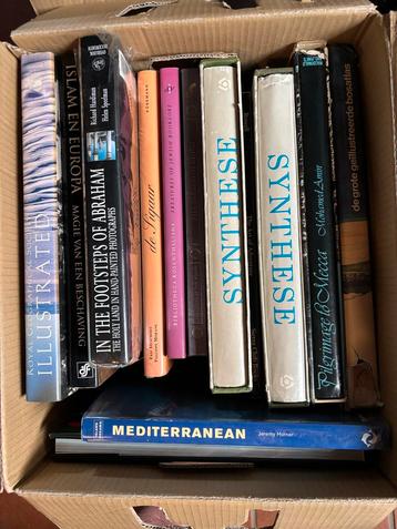 Grote Boekenverzameling - Geschiedenis, Kunst, Natuur beschikbaar voor biedingen