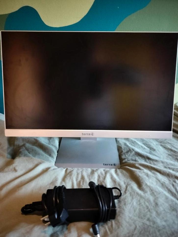 Terra all-in-one 1tb i3, Computers en Software, Monitoren, Zo goed als nieuw, 60 Hz of minder, DisplayPort, HDMI, Gaming, Hoofdtelefoonaansluiting