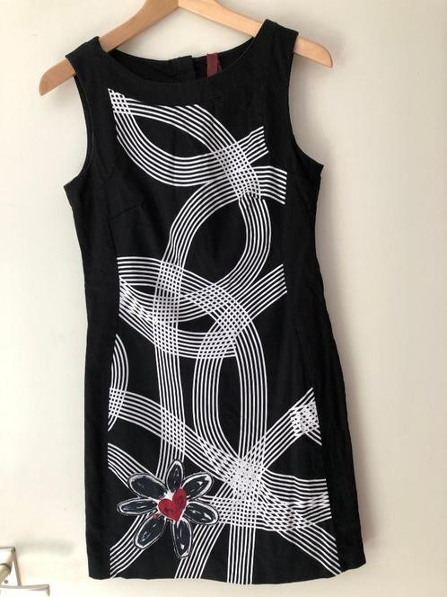 Leuk zwart jurkje Desiquel maat 36, Kleding | Dames, Jurken, Zo goed als nieuw, Maat 36 (S), Zwart, Boven de knie, Ophalen of Verzenden