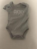 rompertje DKNY jeans, Kinderen en Baby's, Babykleding | Maat 50, Ophalen of Verzenden, Jongetje of Meisje, DKNY, Zo goed als nieuw
