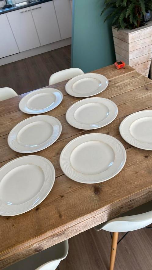Wedgwood borden. 28 cm, Huis en Inrichting, Keuken | Servies, Gebruikt, Bord(en), Wedgwood, Aardewerk, Ophalen of Verzenden