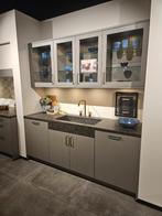 Showroomkeuken Marquardt, Huis en Inrichting, Keuken | Complete keukens, Ophalen, Overige typen, Grijs, Graniet of Steen