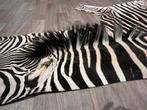 Zebravel - Uniek decoratief item!, Huis en Inrichting, Stoffering | Tapijten en Kleden, 100 tot 150 cm, Wit, Ophalen of Verzenden