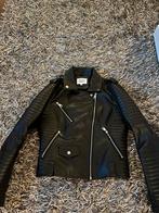 Cherry Koko Zwart Jasje Maat M, Maat 38/40 (M), Zwart, Ophalen of Verzenden, Zo goed als nieuw