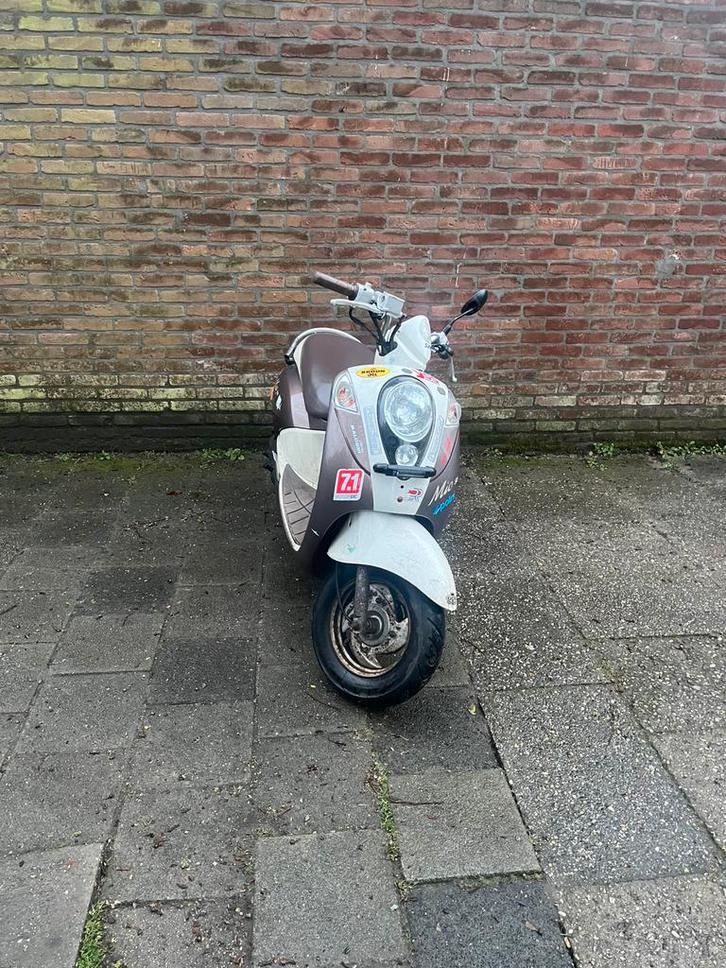 Sym mio, Fietsen en Brommers, Scooters | SYM, Gebruikt, Mio, Maximaal 45 km/u, Benzine, Ophalen