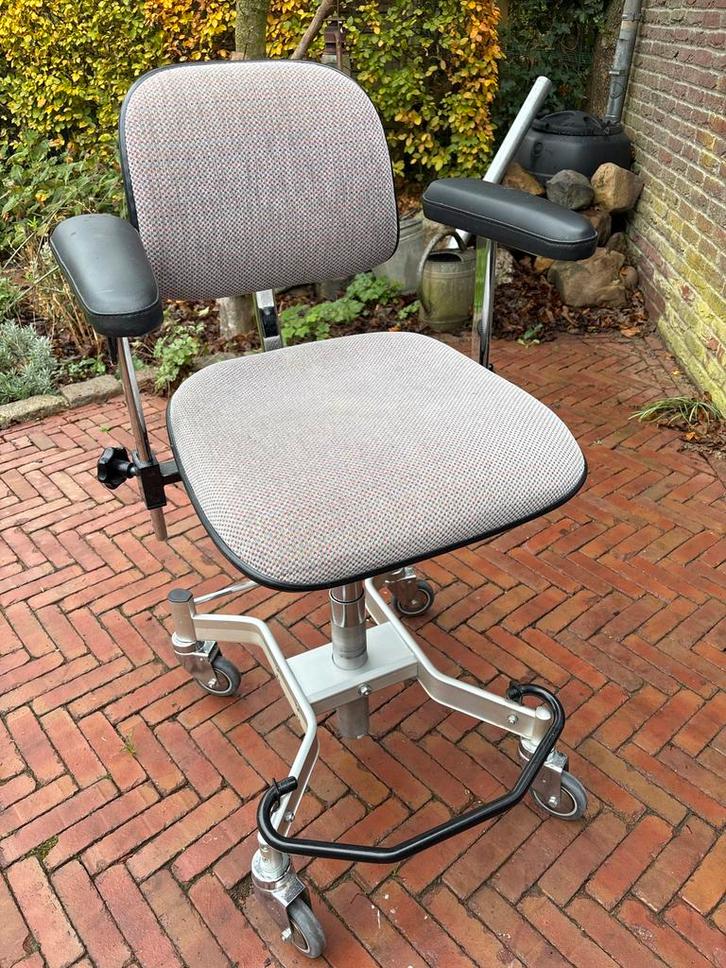 (Trippelstoel)Ergonomische bureaustoel Euroflex elektrisch, Huis en Inrichting, Bureaustoelen, Gebruikt, Bureaustoel, Grijs, Ergonomisch