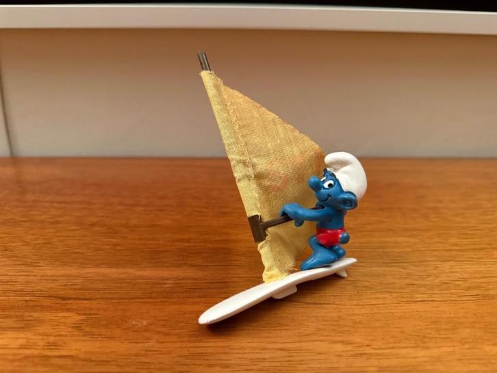 Windsurfer Smurf (Supersmurf), Verzamelen, Smurfen, Gebruikt, Poppetje, Figuurtje of Knuffel, Overige Smurfen, Ophalen of Verzenden