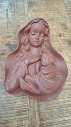 Oude relief beeld  Maria met kind, zie  foto's, Antiek en Kunst, Antiek | Religie, Ophalen of Verzenden