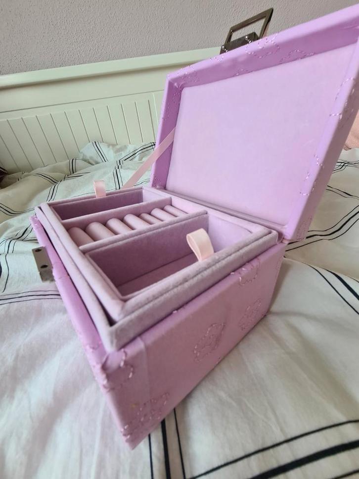Lieflijk Make-up Doosje, Huis en Inrichting, Woonaccessoires | Kisten, Zo goed als nieuw, Minder dan 50 cm, Minder dan 50 cm, Minder dan 50 cm