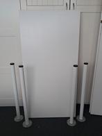 Fijn bureau met wit tafelblad en poten, Ophalen, 100 tot 150 cm, 50 tot 100 cm, Zo goed als nieuw