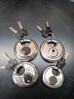 4 discus sloten, Doe-het-zelf en Verbouw, Hang- en Sluitwerk, Ophalen of Verzenden, Zo goed als nieuw, Slot
