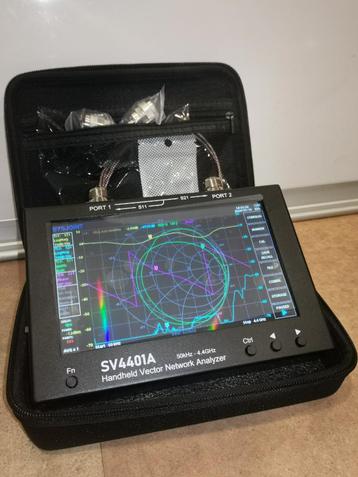 Antenne / VNA Analyzer 50KHz-4400MHz 7 inch scherm beschikbaar voor biedingen
