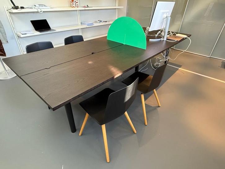 Werkplek, lekker groot, design, Huis en Inrichting, Bureaus, Gebruikt, Bureau, Ophalen