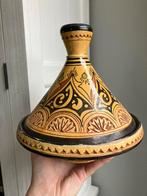 Tajine aardewerk geel okergeel bruin, Huis en Inrichting, Ophalen of Verzenden, Zo goed als nieuw