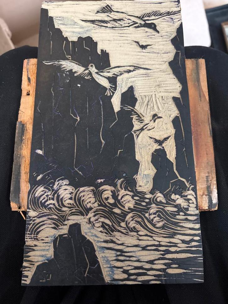 Linoleum snede: Vliegende Meeuwen, Antiek en Kunst, Kunst | Etsen en Gravures, Ophalen of Verzenden