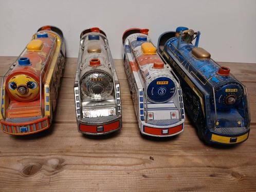 Lot Tin toys modern toys Japan speelgoed treinen van blik, Antiek en Kunst, Antiek | Speelgoed, Ophalen of Verzenden