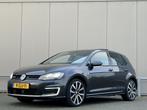 Volkswagen Golf 1.4 TSI GTE - pano - trekhaak - nap - navi -, Automaat, Gebruikt, Euro 6, 4 cilinders