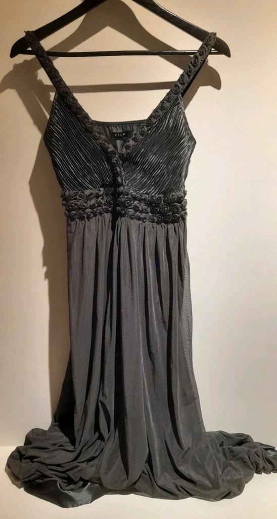 Grijsblauwe galajurk, Vila, Maat S, Kleding | Dames, Gelegenheidskleding, Zo goed als nieuw, Galajurk, Maat 36 (S), Blauw, Ophalen of Verzenden