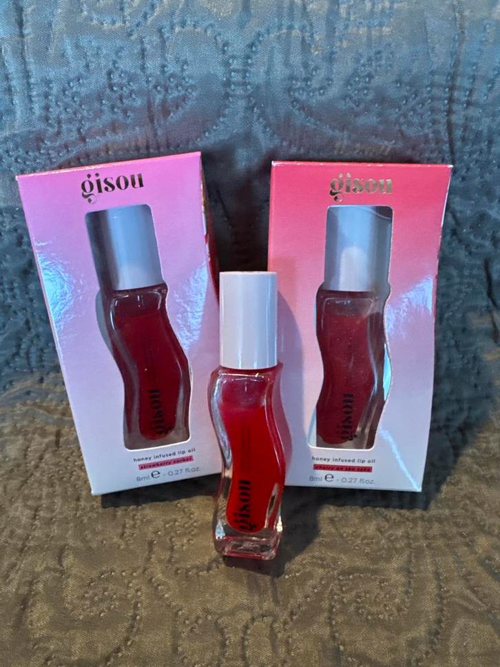 Gisou honey infused lip oil., Sieraden, Tassen en Uiterlijk, Uiterlijk | Cosmetica en Make-up, Nieuw, Lippen, Ophalen of Verzenden