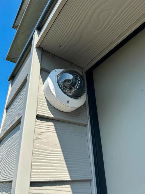 Te koop; beveilingsset HIKVISION, Audio, Tv en Foto, Videobewaking, Gebruikt, Buitencamera, Ophalen of Verzenden