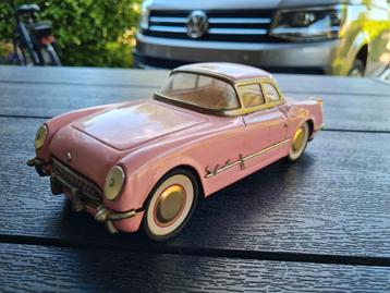 1:18 Chevrolet Corvette C1 van blik met frictie motor  beschikbaar voor biedingen