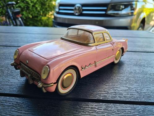1:18 Chevrolet Corvette C1 van blik met frictie motor, Hobby en Vrije tijd, Modelauto's | 1:18, Gebruikt, Auto, Overige merken