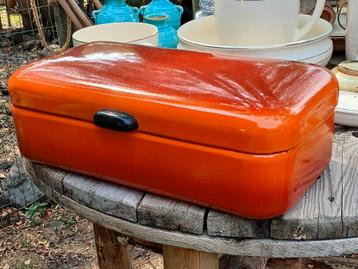 Vintage emaille broodtrommel in topstaat.  beschikbaar voor biedingen
