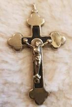 Oude klaver kruisbeeld,  priesterskruis, Ophalen of Verzenden, Zo goed als nieuw, Sieraad