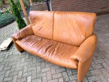 Leolux bank beschikbaar voor biedingen