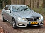 Mercedes-Benz E-Klasse 350 CGI E350 3.5 AUT Avantgarde, Auto's, Mercedes-Benz, Automaat, Achterwielaandrijving, 2000 kg, Stoelverwarming