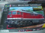 REVELL bouwdoos 1/87 diesel lokomotief BR130/230 LUDMILLA, Hobby en Vrije tijd, Ophalen of Verzenden, Nieuw, Overige typen, Revell