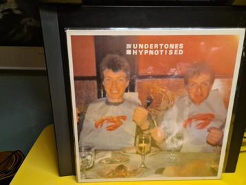 the Undertones- hypnotised   lp beschikbaar voor biedingen