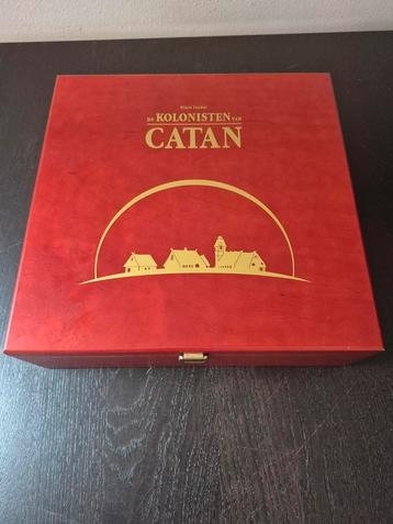 Kolonisten van Catan Deluxe Collector's Edition (HOUT) beschikbaar voor biedingen