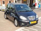 Lancia Musa 1.4-16V Oro Automaat AUTOMAAT / NIEUWE ! SCHAKEL, Auto's, Lancia, Euro 5, Stof, Gebruikt, Bedrijf