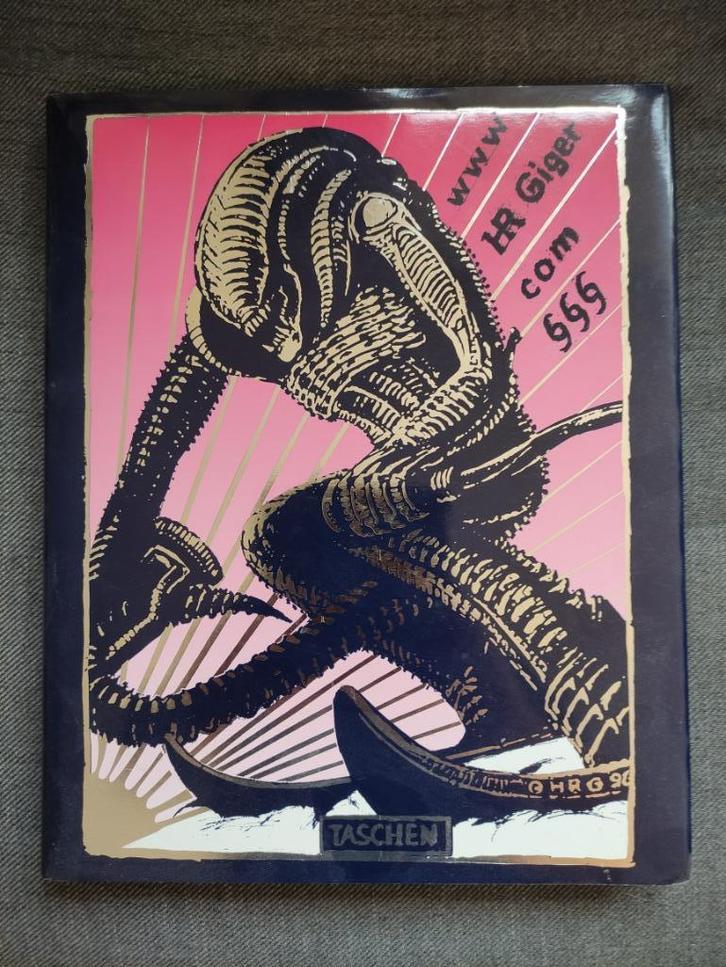 Taschen boek WWW HR Giger COM 1997, Boeken, Kunst en Cultuur | Beeldend, Gelezen, Ophalen of Verzenden