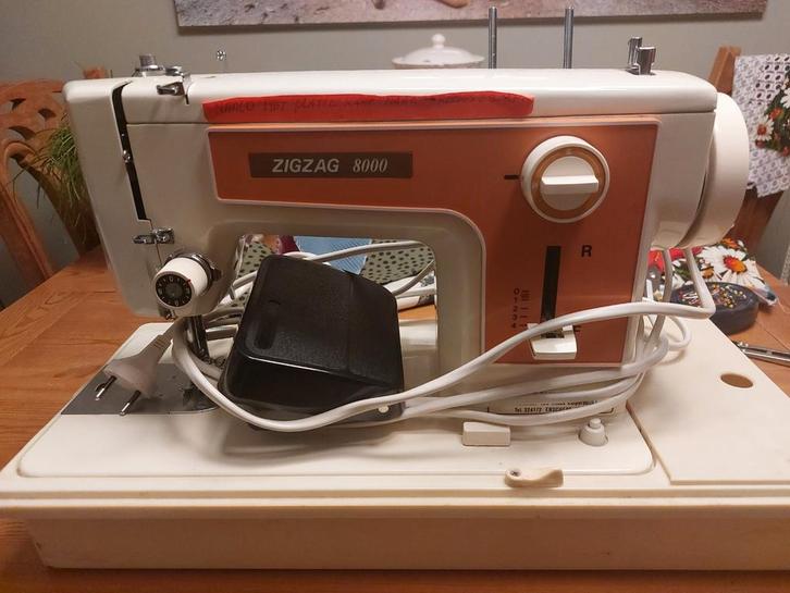 Zigzag 8000 naaimachine, Hobby en Vrije tijd, Naaimachines en Toebehoren, Gebruikt, Naaimachine, Overige merken, Ophalen