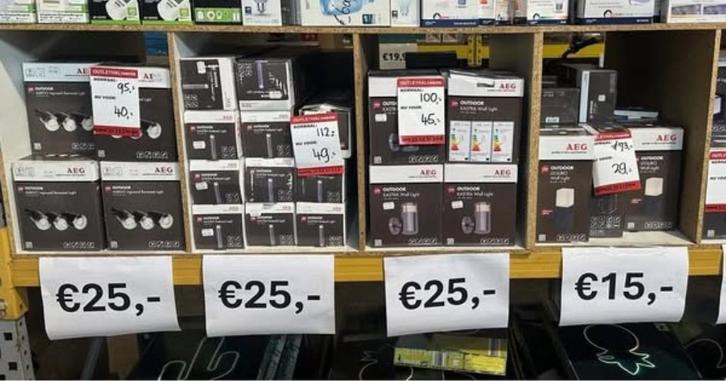 Extra Korting AEG Buitenverlichting nu vanaf €15,-, Tuin en Terras, Buitenverlichting, Nieuw, Hanglamp, Aluminium, Minder dan 50 watt