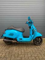Full custom Vespa GTS300 Supersport 2010, Porsche Miami Blue, LED Verlichting, Scooter, Particulier, Minimaal motorrijbewijs A2