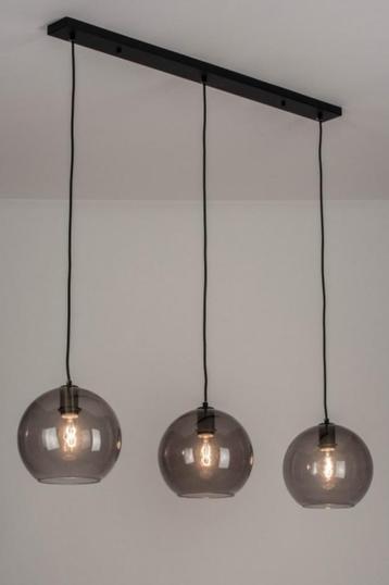 hanglamp rookglas bollen glas eethoek bar tafel eethoek lamp