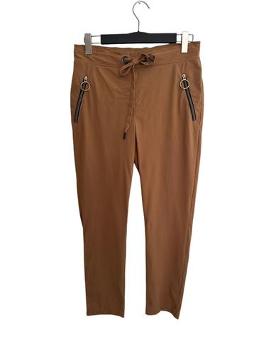 Jane Lushka broek M beschikbaar voor biedingen