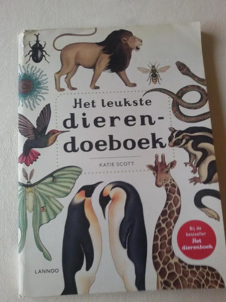 Katie Scott - Het leukste dierenboek, Boeken, Kinderboeken | Jeugd | onder 10 jaar, Gelezen, Ophalen of Verzenden