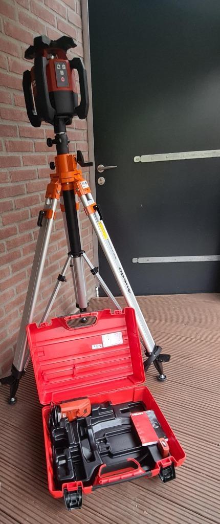 Hilti Rotatielaser PR 3-HVSG + Verstelbaar "Nedo" statief, Doe-het-zelf en Verbouw, Meetapparatuur, Zo goed als nieuw, Multimeter