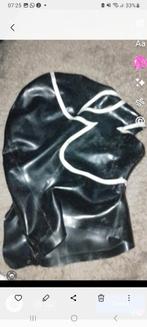 Mooie latex hood  masker, Ophalen of Verzenden, Zo goed als nieuw