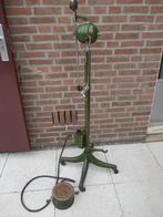 Antieke tandartsboor op statief , met voetbediening., Ophalen