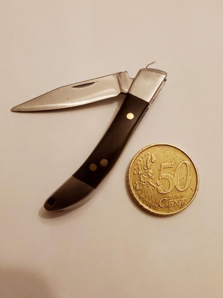 M38 RVS mini sleutelhanger zakmes zwart, Verzamelen, Sleutelhangers, Nieuw, Overige typen, Verzenden