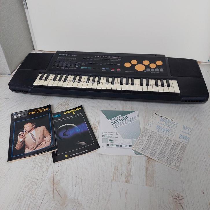 Vintage Keyboard - Casio MT-640, Muziek en Instrumenten, Keyboards, Gebruikt, Overige aantallen, Casio, Ophalen of Verzenden